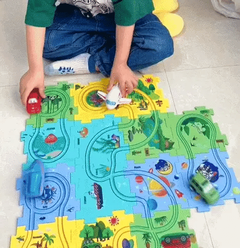 TrackMaster™: Pistas Personalizables para Pequeños Pilotos
